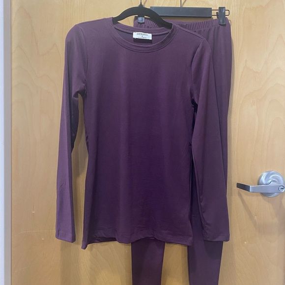 Plum Purple Round Neck Long Sleeve Top and Leggings 2 Piece Set - Medium - Picture 3 of 7